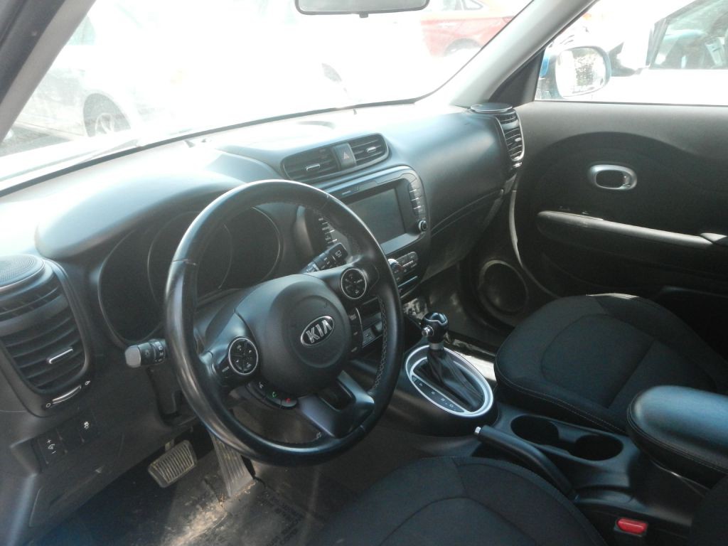 2018 Kia Soul Image 3