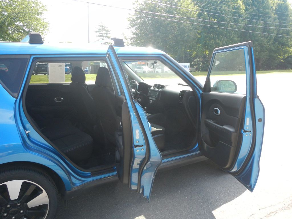 2018 Kia Soul Image 16