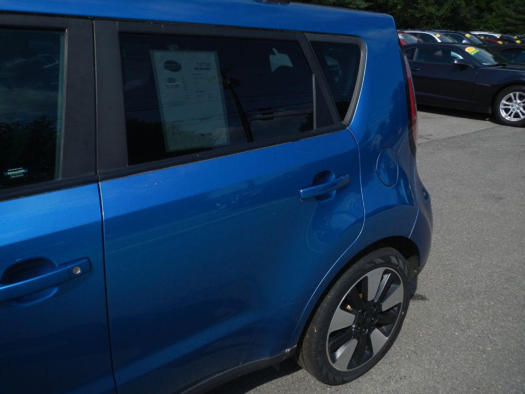 2018 Kia Soul Image 38