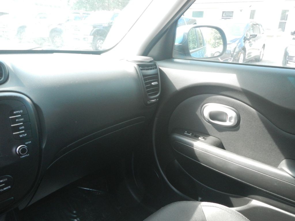 2018 Kia Soul Image 49