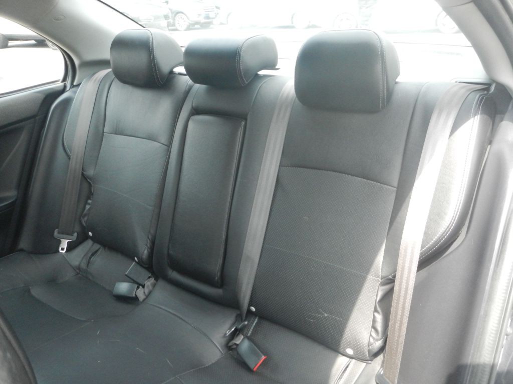 2016 Mitsubishi Lancer Image 5