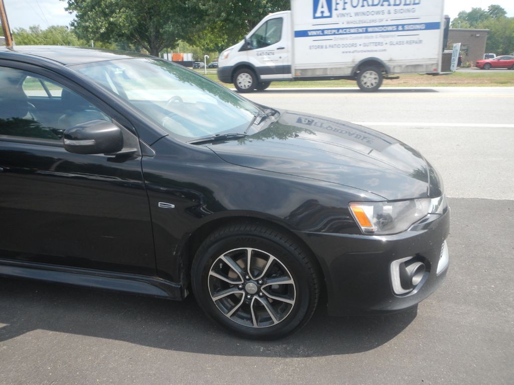 2016 Mitsubishi Lancer Image 9