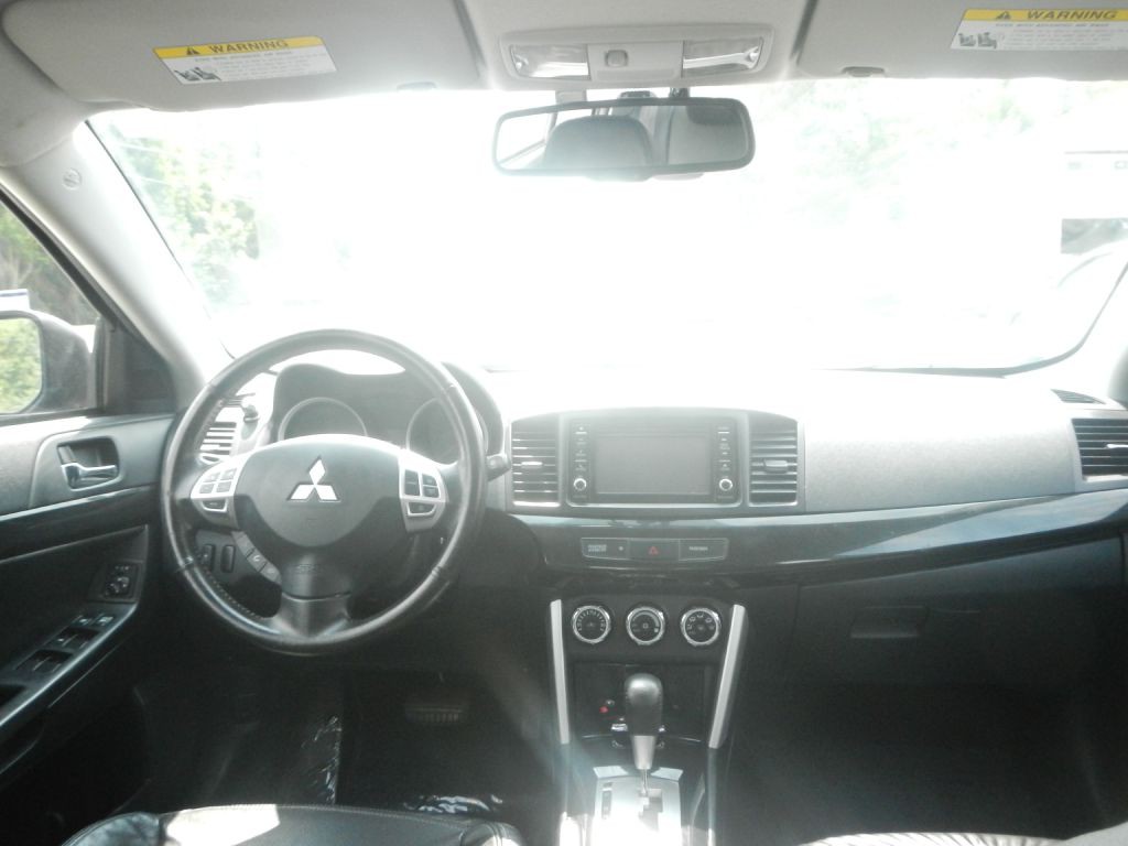 2016 Mitsubishi Lancer Image 29