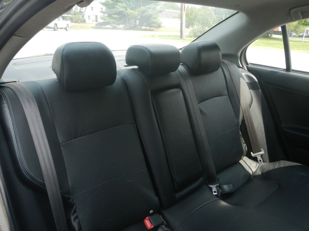 2016 Mitsubishi Lancer Image 30