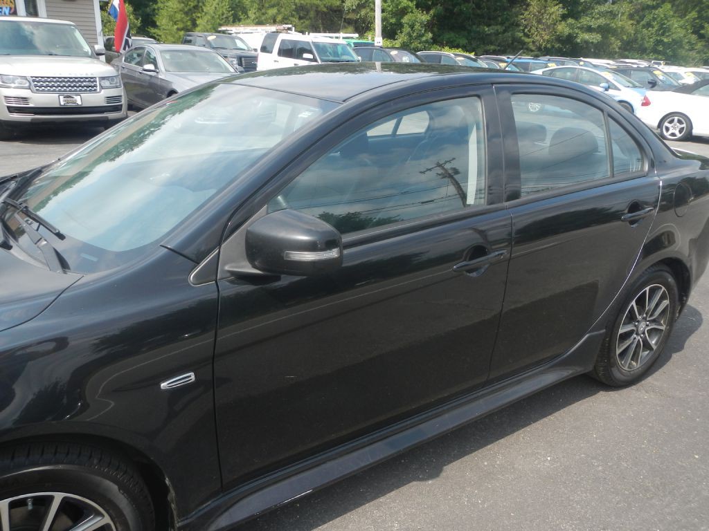 2016 Mitsubishi Lancer Image 37