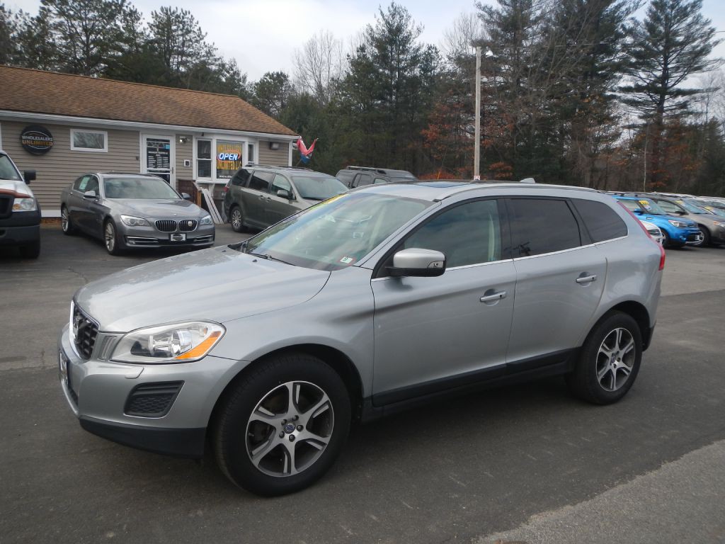 2013 Volvo XC60 Image 2