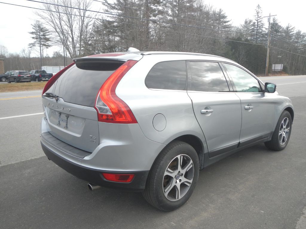 2013 Volvo XC60 Image 7