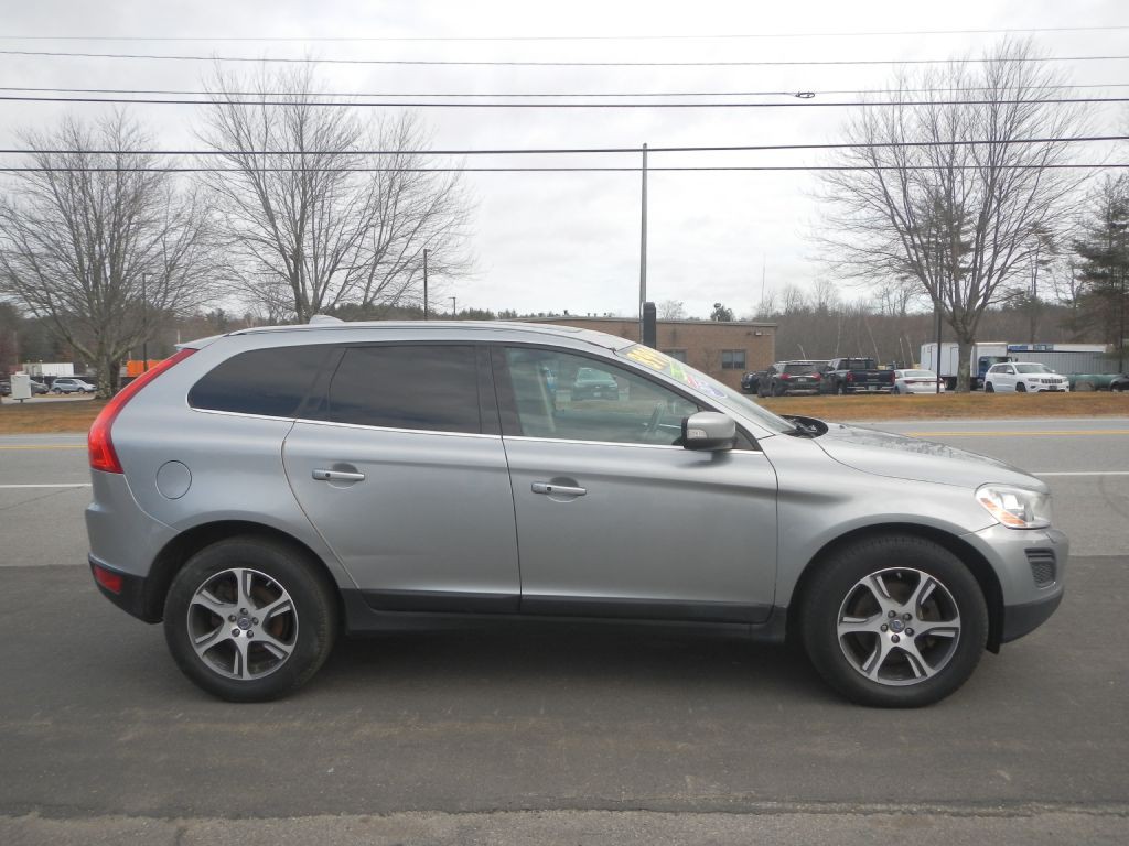 2013 Volvo XC60 Image 12