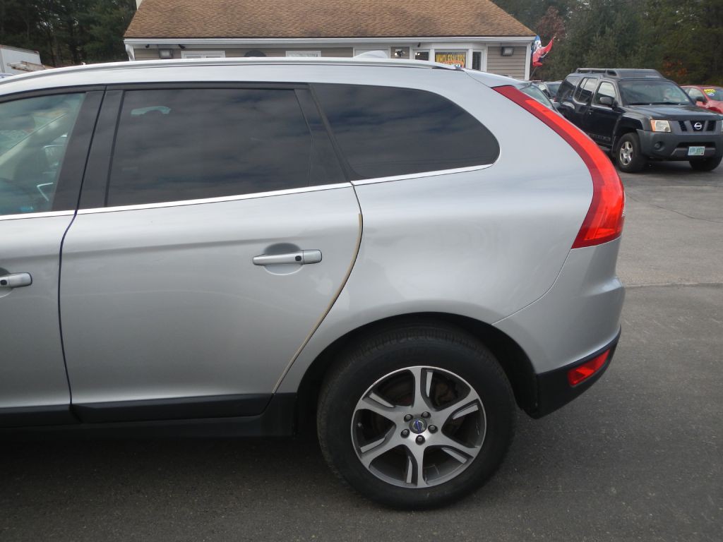 2013 Volvo XC60 Image 38