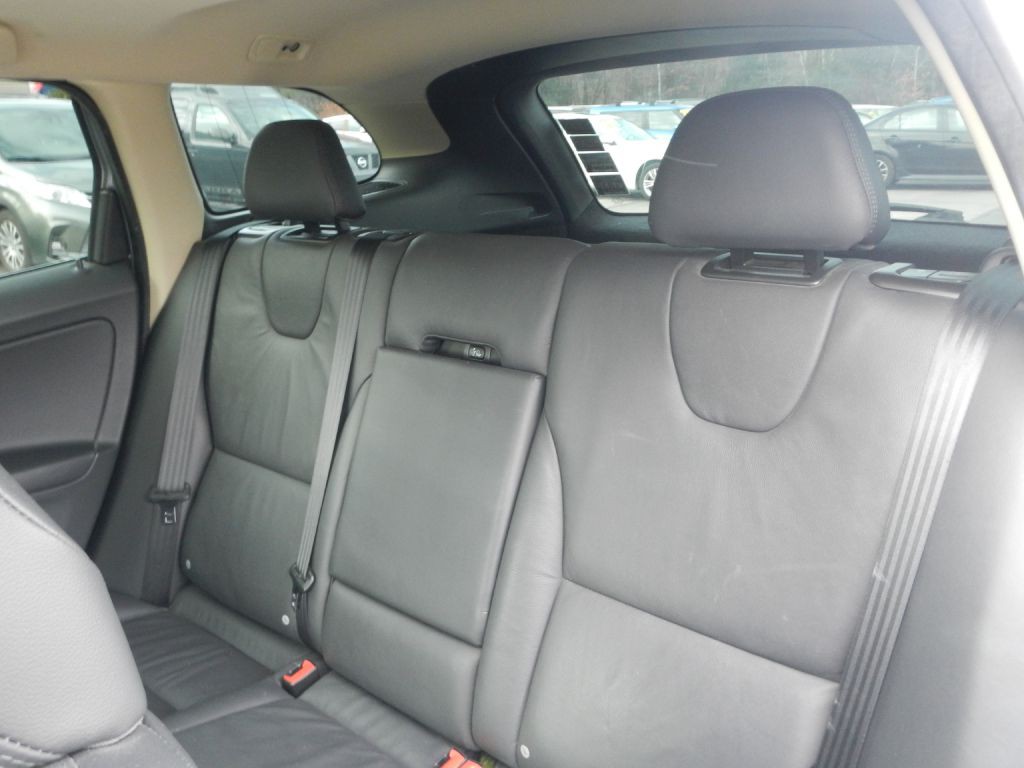 2013 Volvo XC60 Image 41