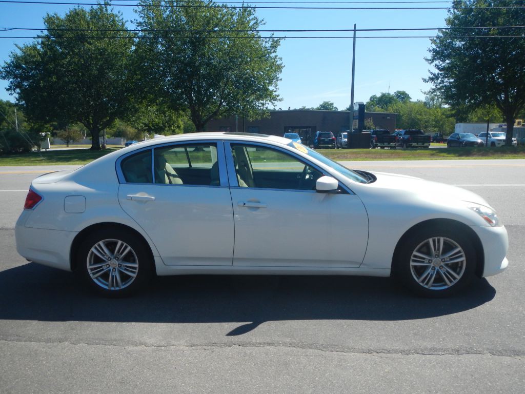 2012 INFINITI G37 Image 14