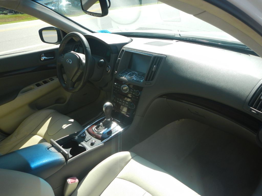 2012 INFINITI G37 Image 22