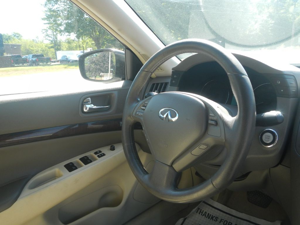 2012 INFINITI G37 Image 23