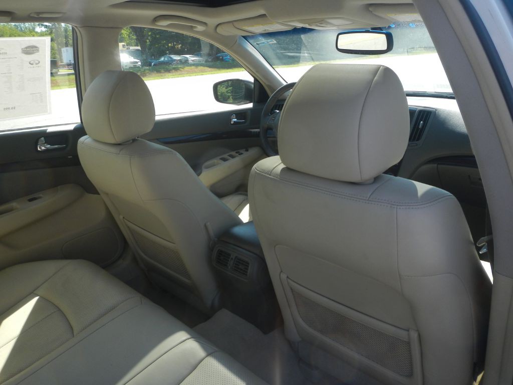 2012 INFINITI G37 Image 29