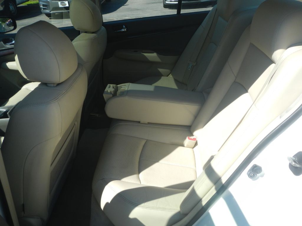 2012 INFINITI G37 Image 47