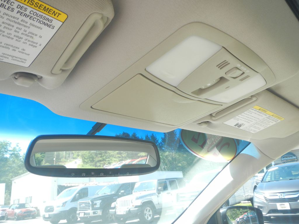 2012 INFINITI G37 Image 61