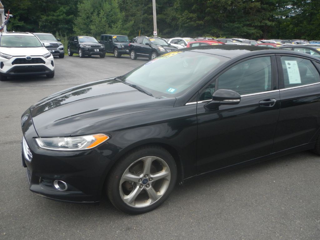 2014 Ford Fusion Image 32