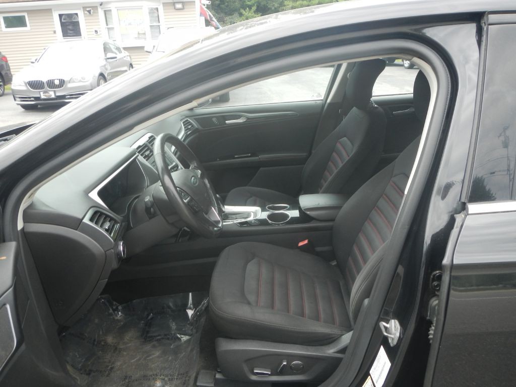 2014 Ford Fusion Image 40