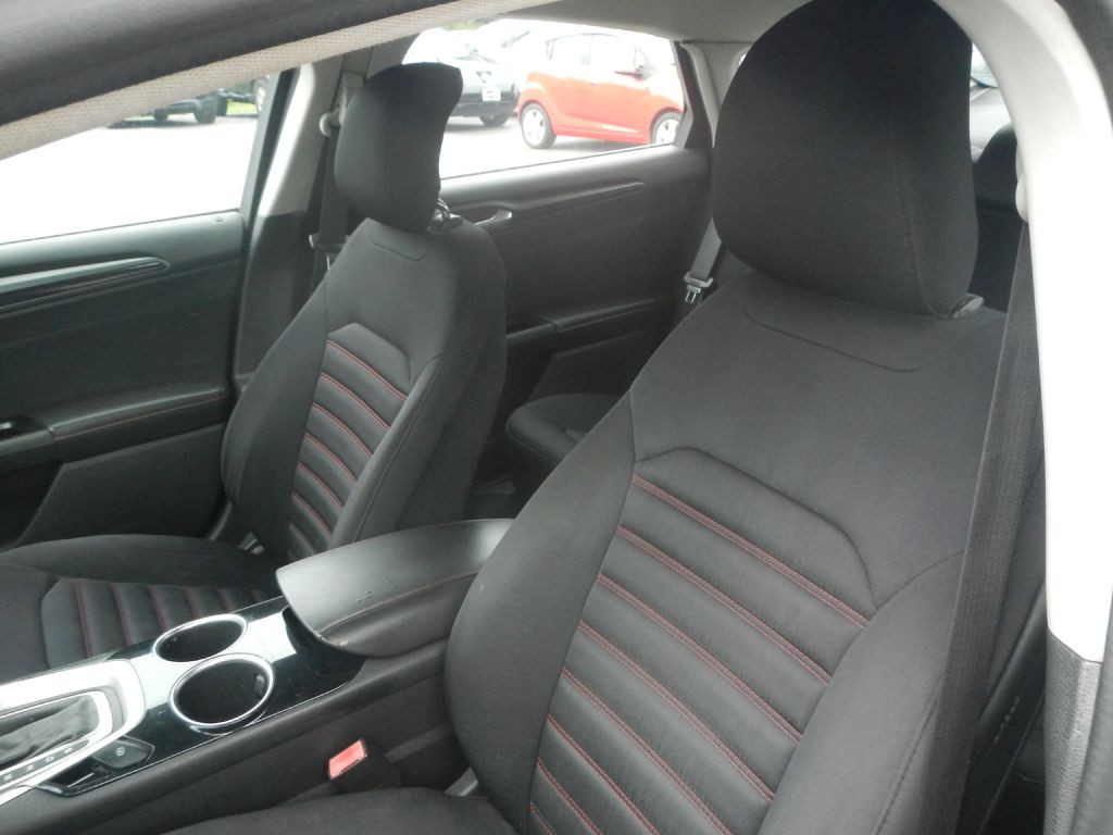 2014 Ford Fusion Image 41