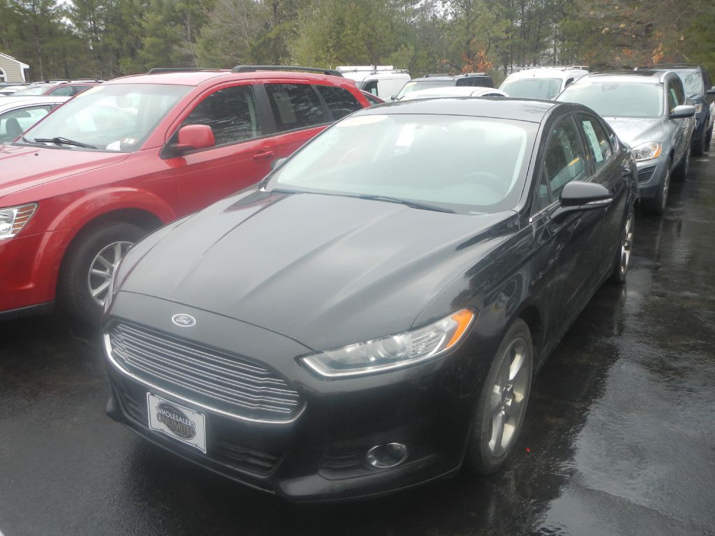2014 Ford Fusion Image 2