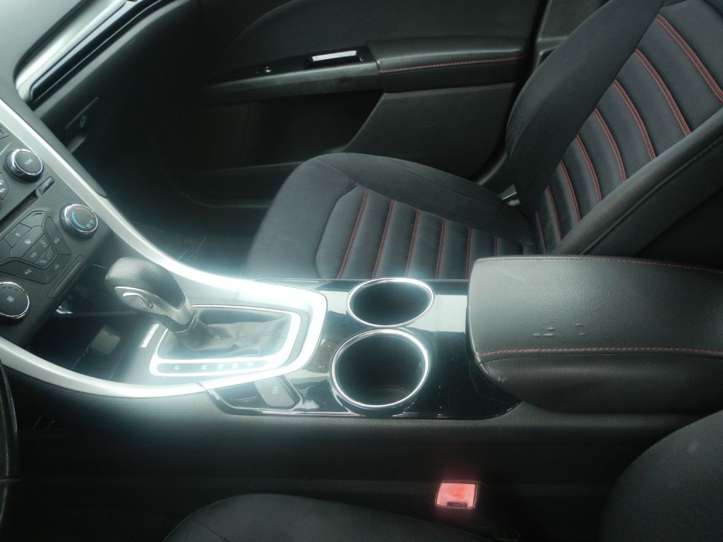 2014 Ford Fusion Image 9