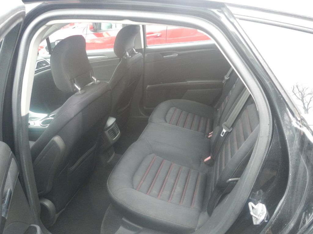 2014 Ford Fusion Image 10