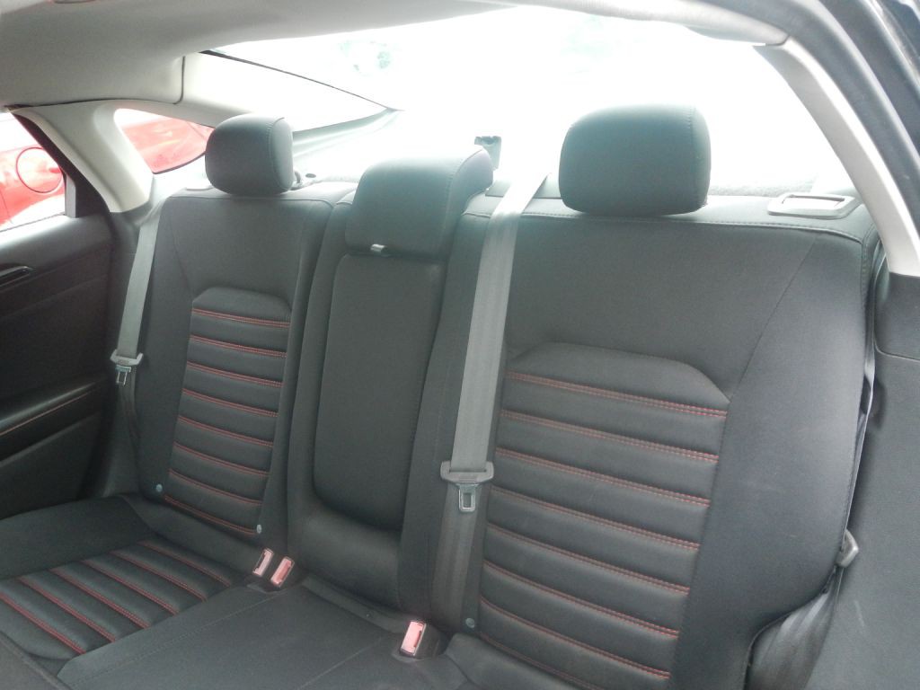 2014 Ford Fusion Image 13