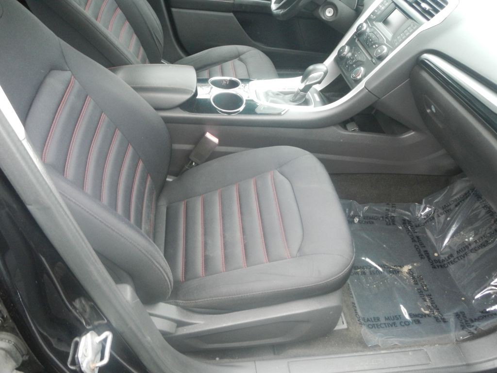 2014 Ford Fusion Image 18