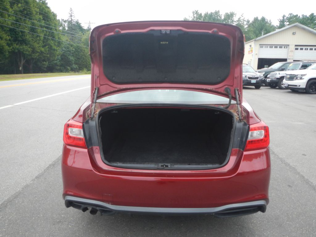 2018 Subaru Legacy Image 36