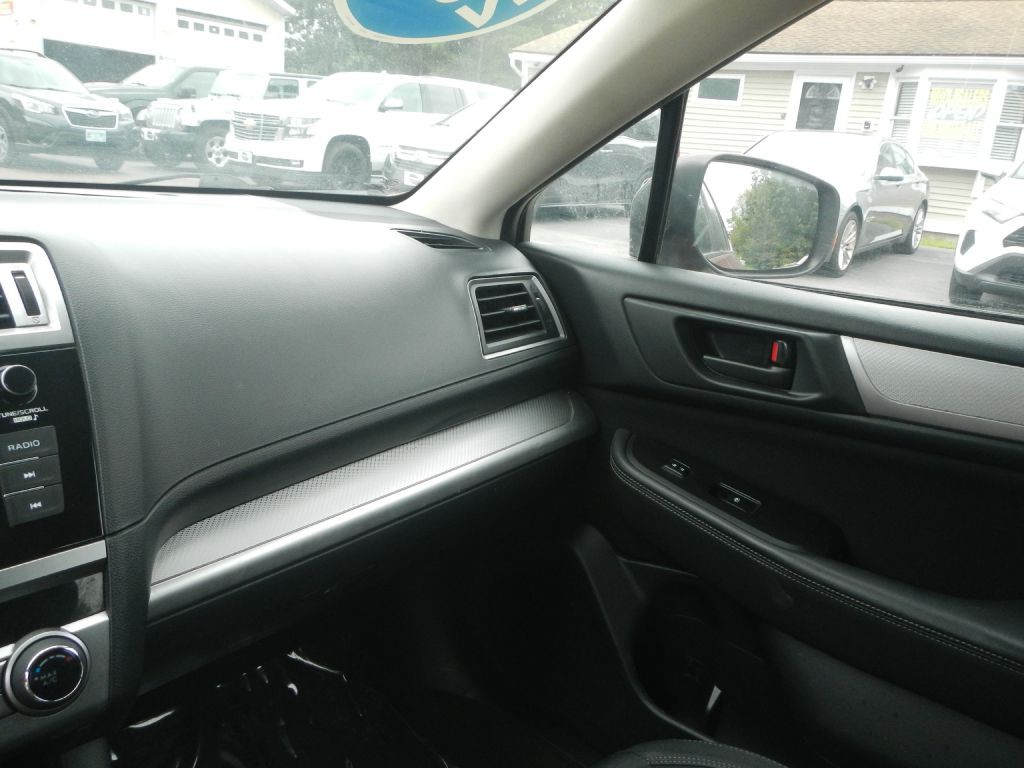 2018 Subaru Legacy Image 50