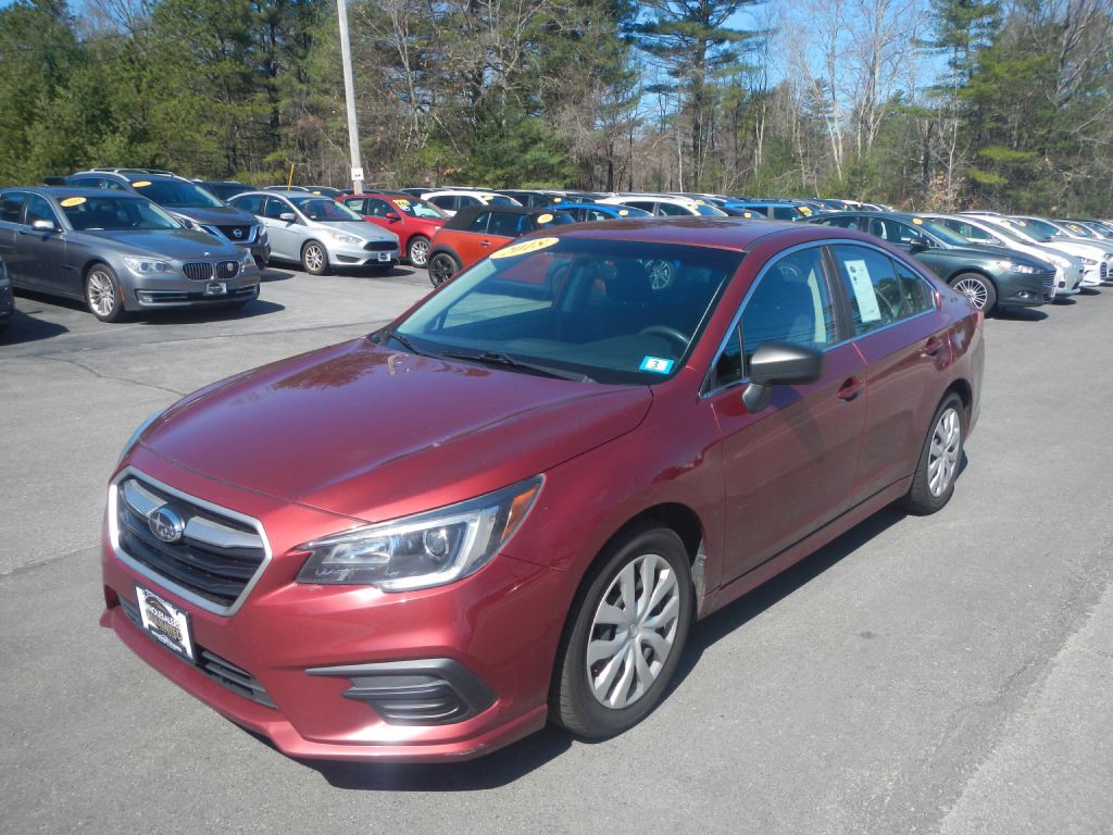 2018 Subaru Legacy Image 2