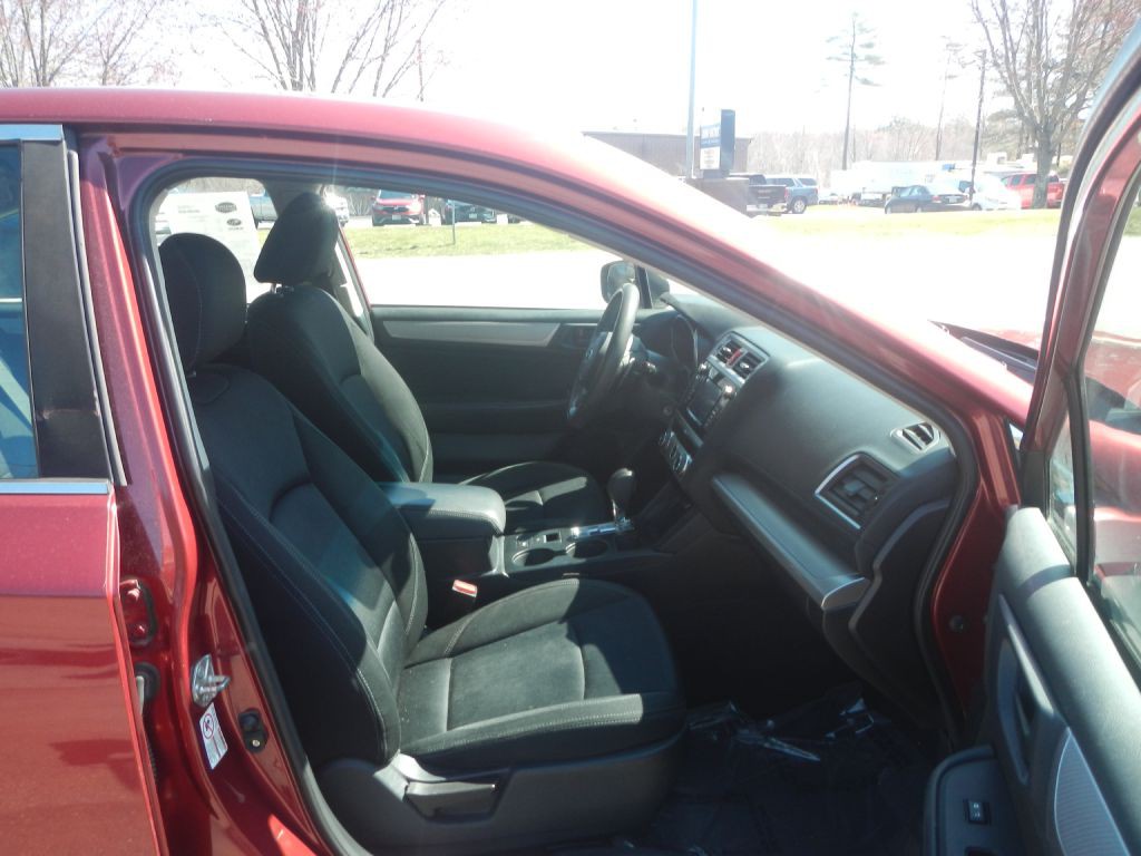 2018 Subaru Legacy Image 18