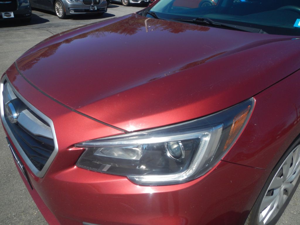 2018 Subaru Legacy Image 35