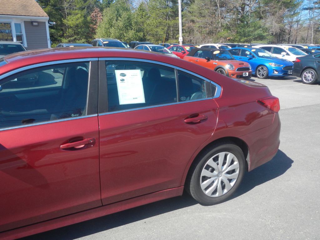 2018 Subaru Legacy Image 37
