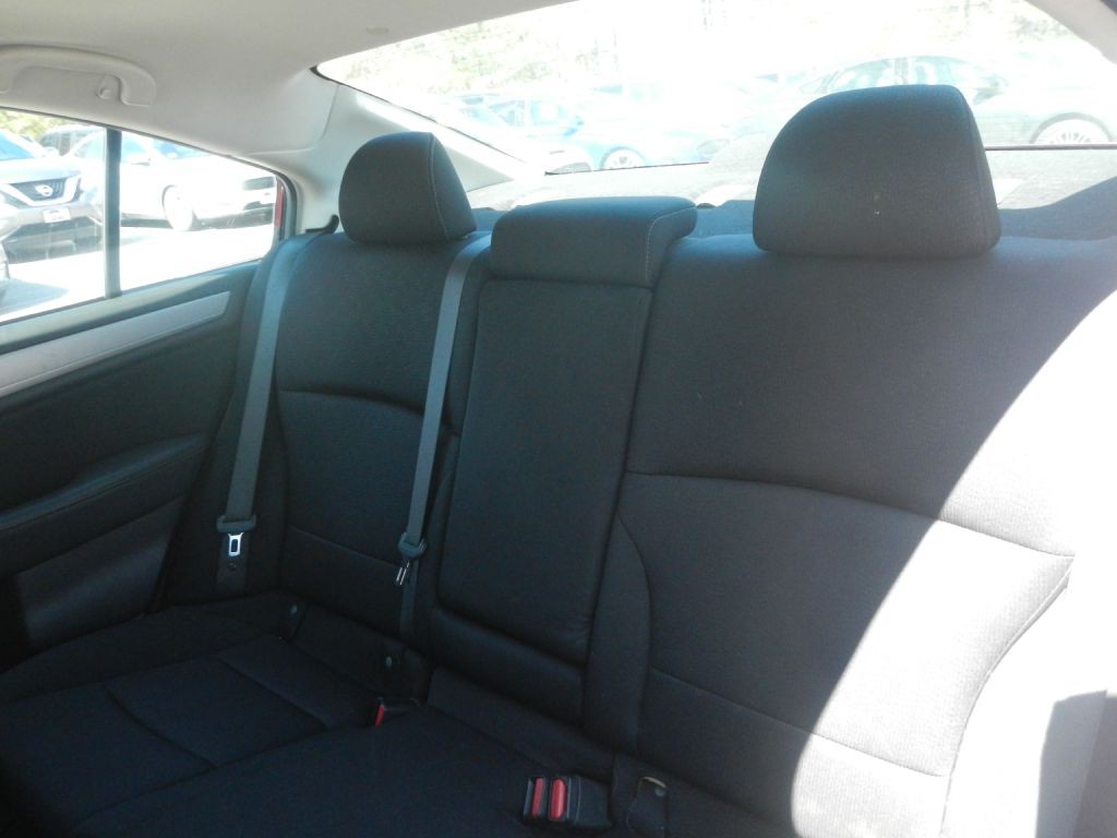 2018 Subaru Legacy Image 43