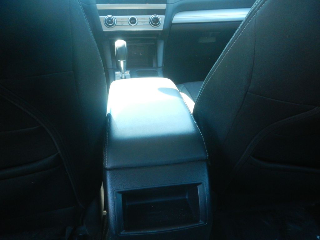 2018 Subaru Legacy Image 45