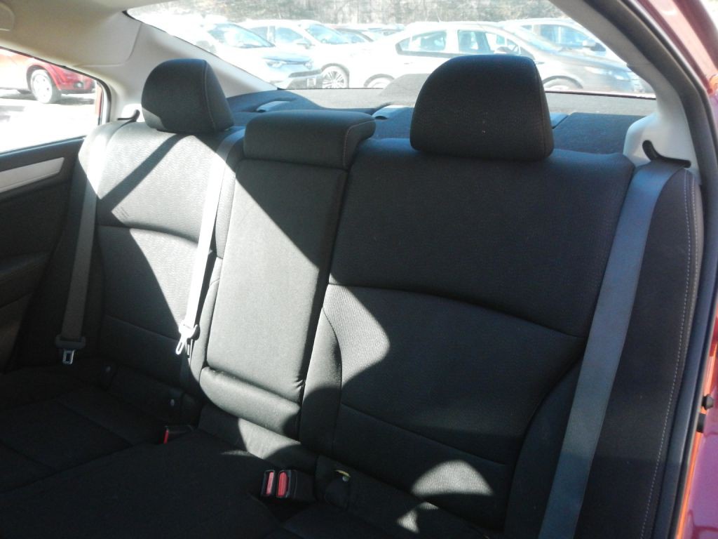 2018 Subaru Legacy Image 22