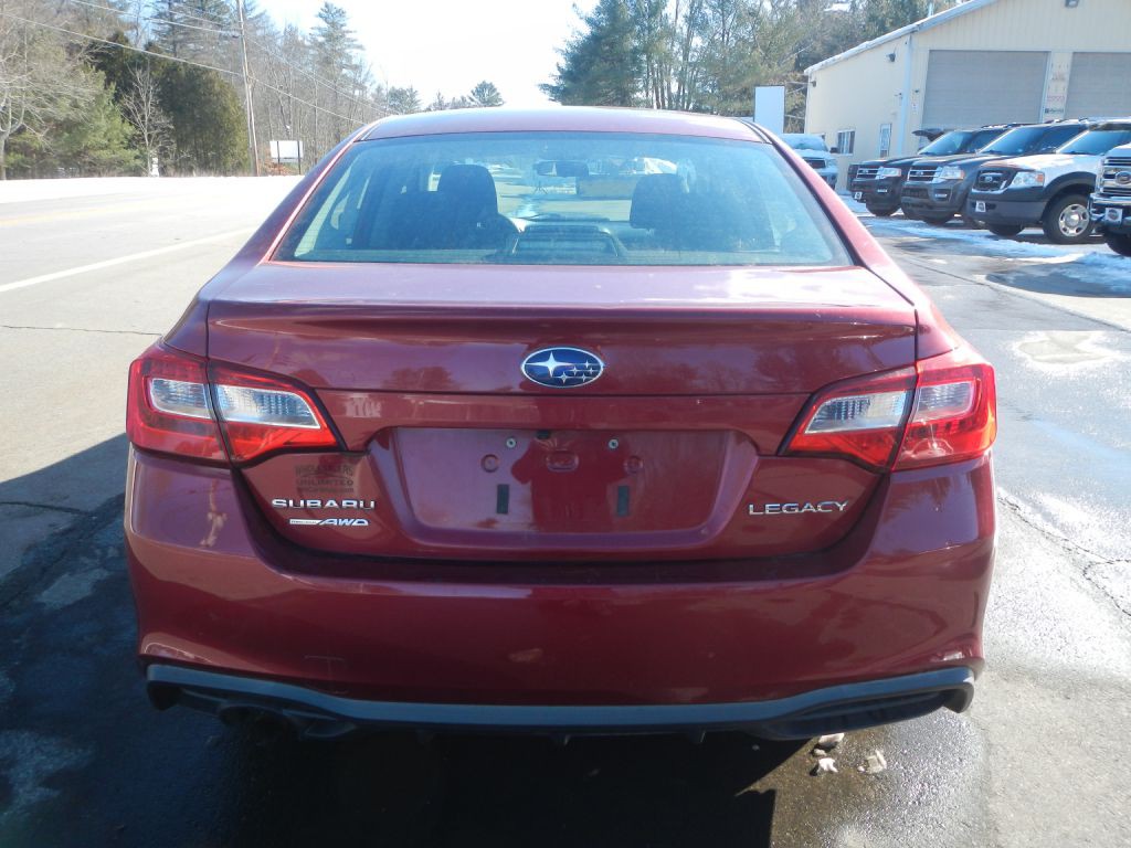 2018 Subaru Legacy Image 26