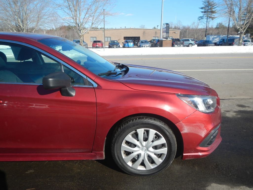 2018 Subaru Legacy Image 28