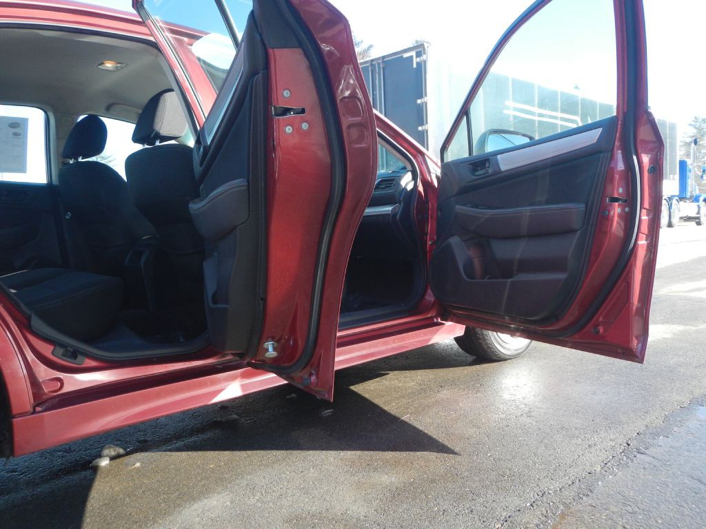 2018 Subaru Legacy Image 33