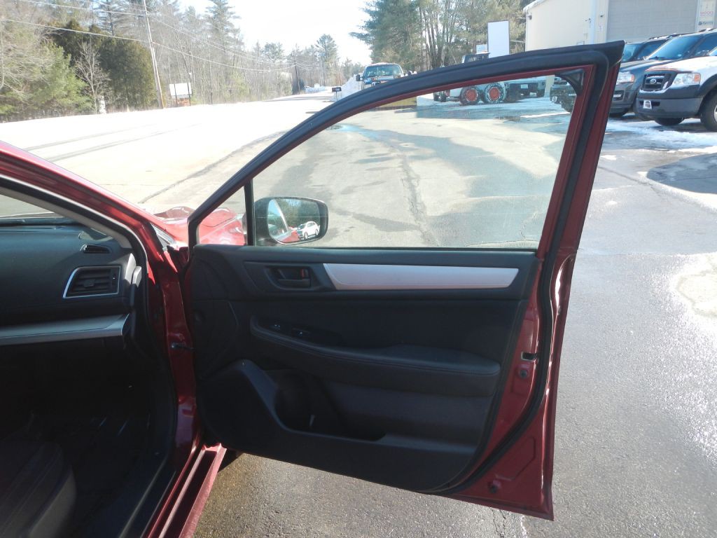 2018 Subaru Legacy Image 40