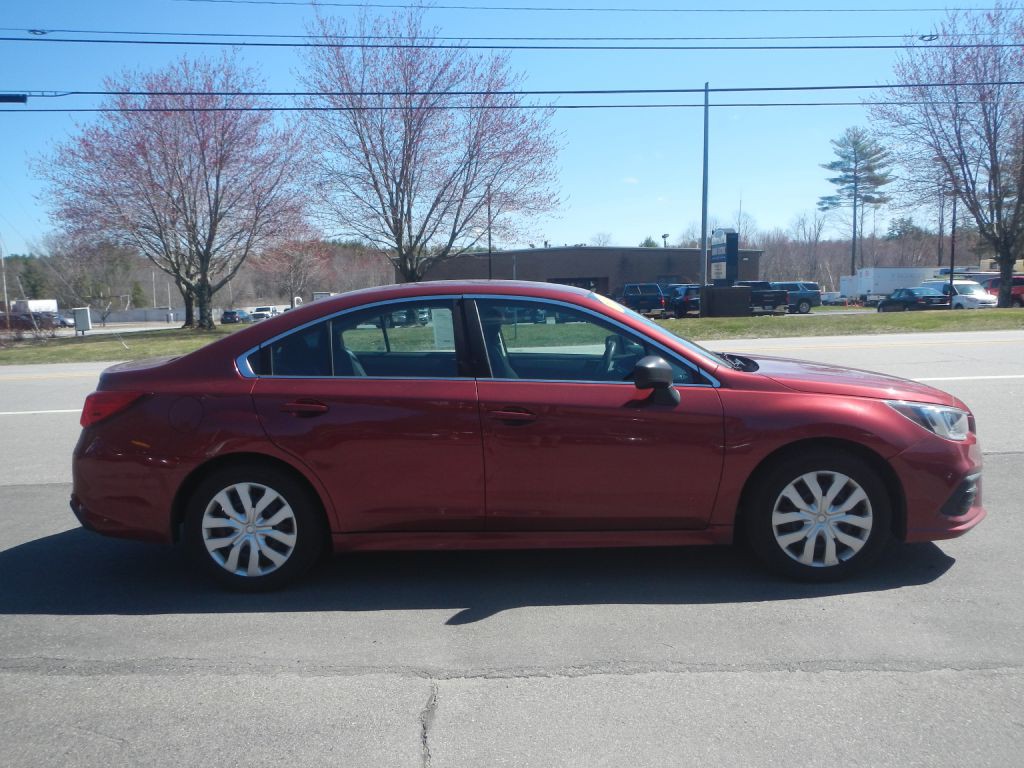 2018 Subaru Legacy Image 11