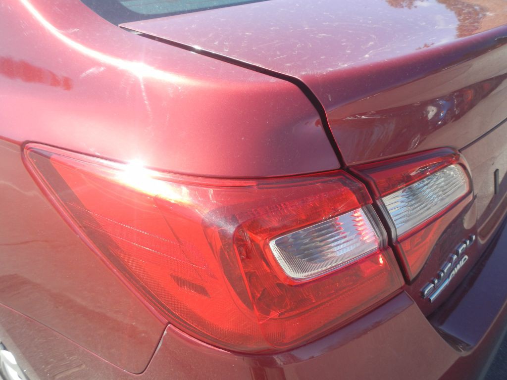 2018 Subaru Legacy Image 31