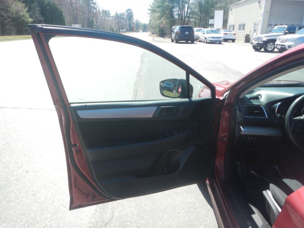 2018 Subaru Legacy Image 45