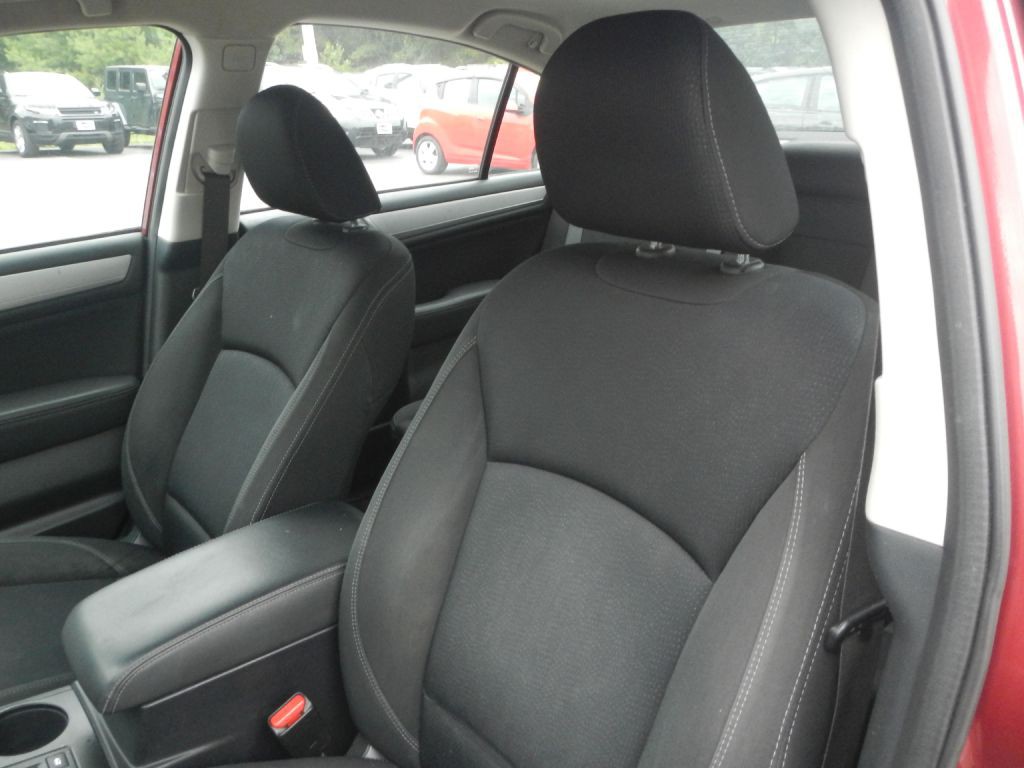 2018 Subaru Legacy Image 45
