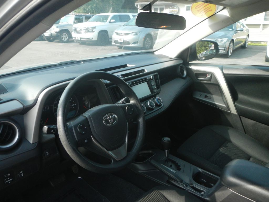 2016 Toyota Rav4 Image 3