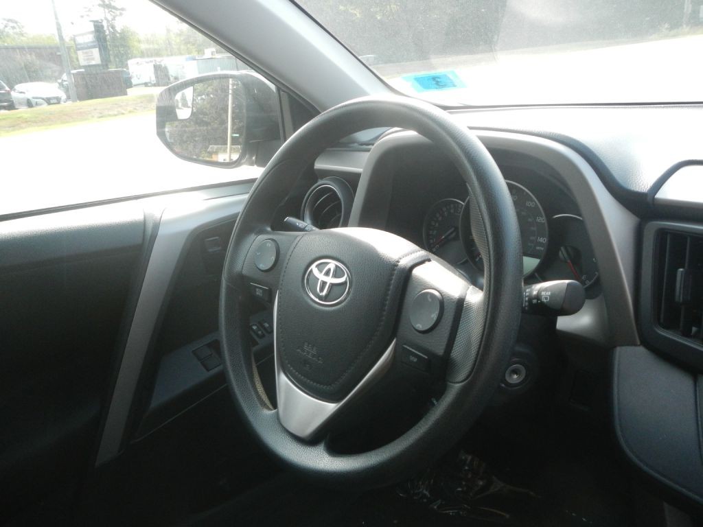 2016 Toyota Rav4 Image 22