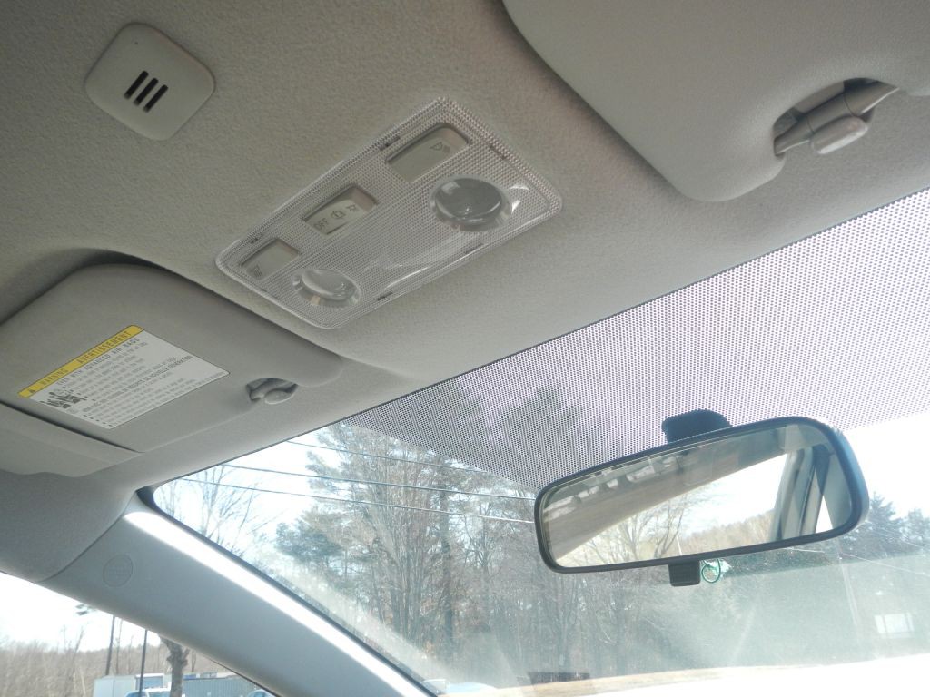 2012 Toyota Prius Image 21