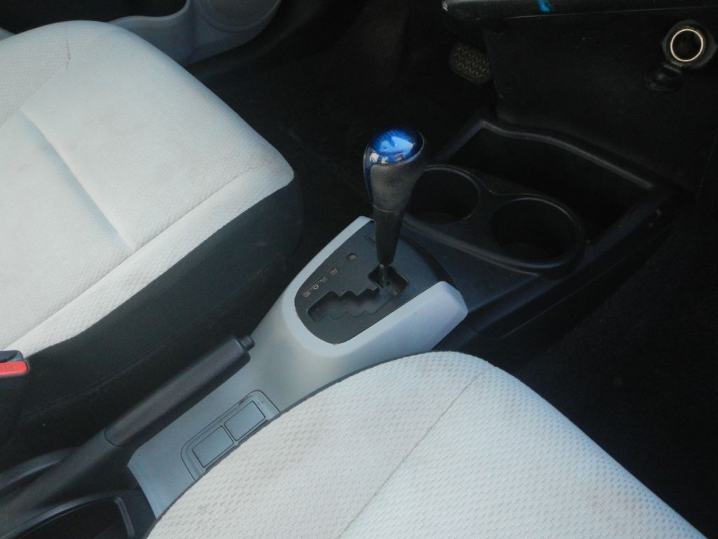 2012 Toyota Prius Image 23