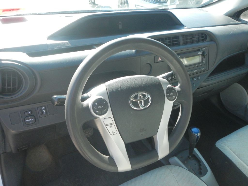2012 Toyota Prius Image 53